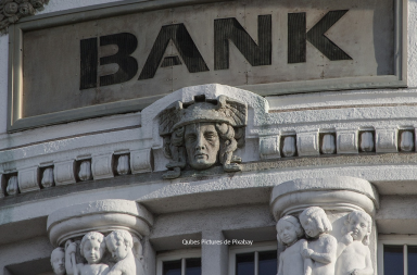 98 faillites de banques US depuis le début de l’année. Le début de la fin ?